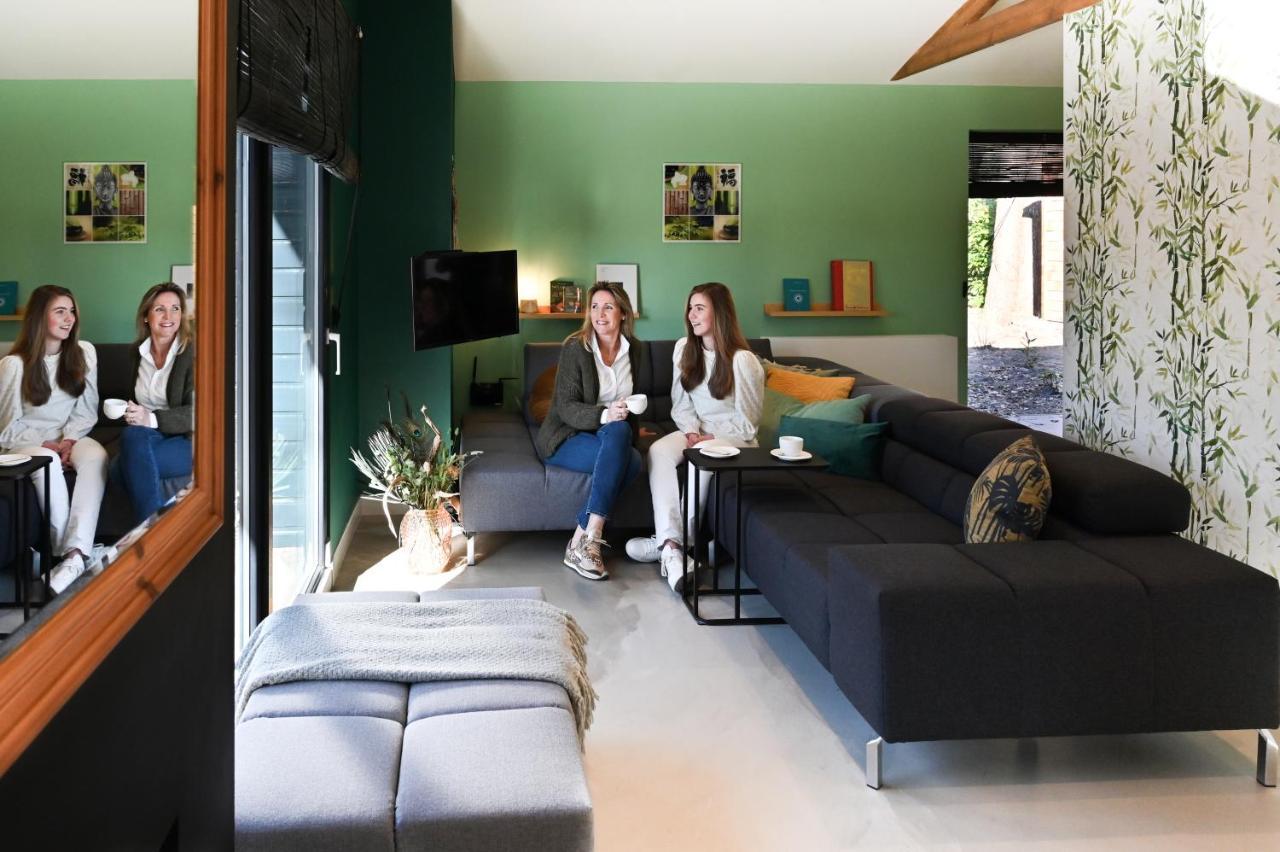 Zen-Bungalow No 1 Met Sauna En Hottub Rheezerveen Kültér fotó