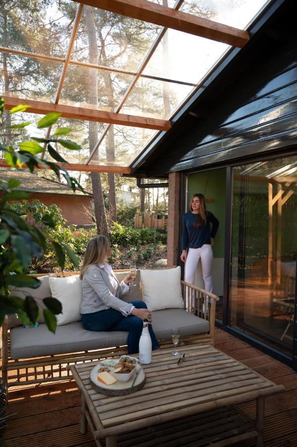 Zen-Bungalow No 1 Met Sauna En Hottub Rheezerveen Kültér fotó
