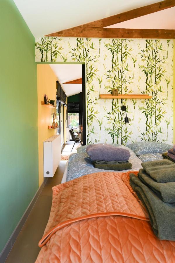 Zen-Bungalow No 1 Met Sauna En Hottub Rheezerveen Kültér fotó