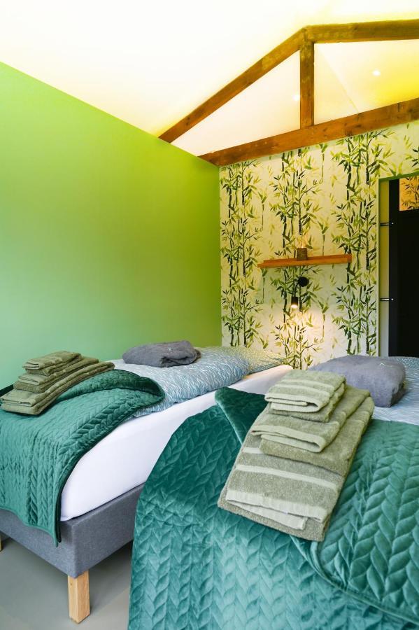 Zen-Bungalow No 1 Met Sauna En Hottub Rheezerveen Kültér fotó